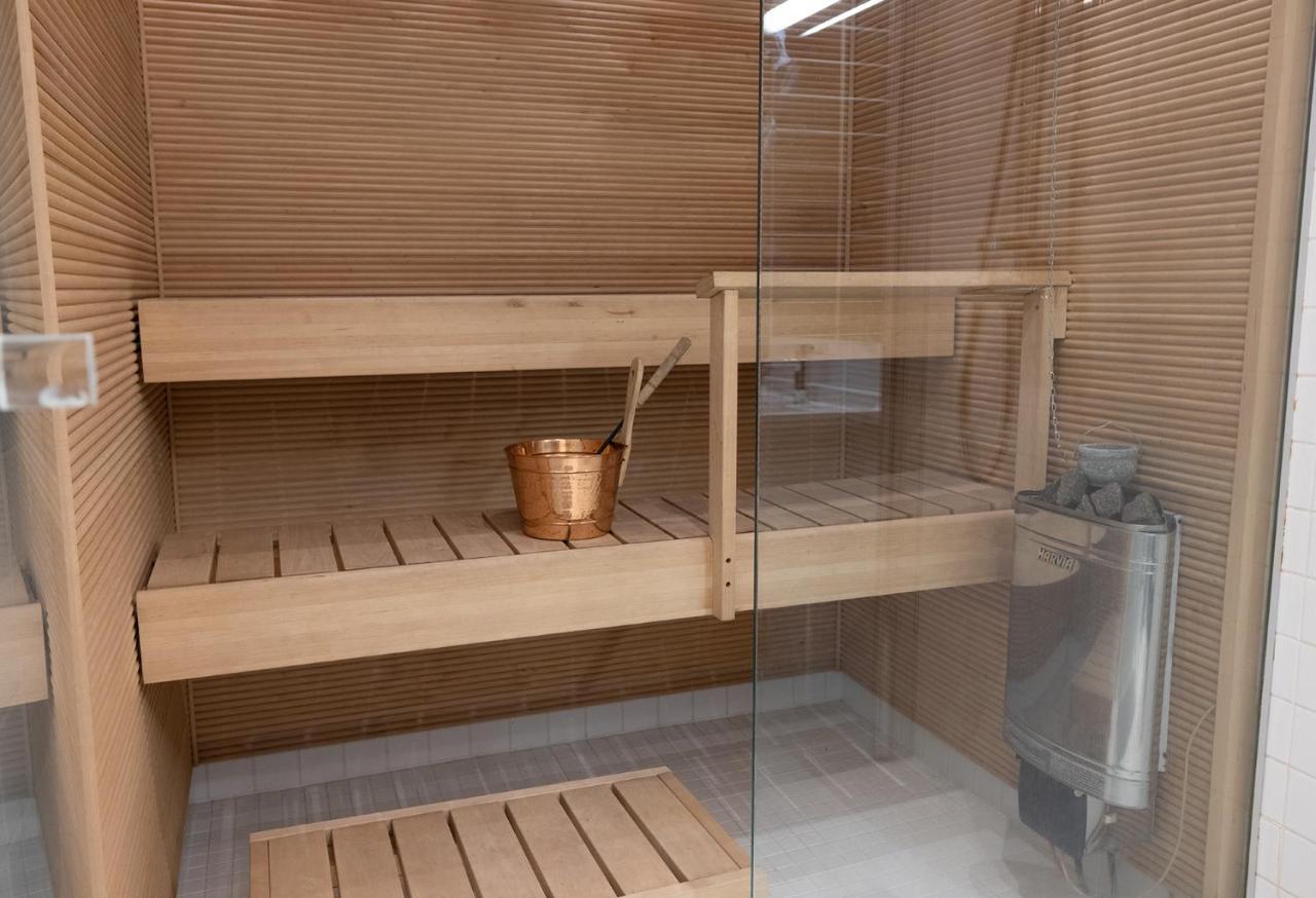 2Ndhomes Luxury Helsinki Center 2Br Apartment With Sauna المظهر الخارجي الصورة
